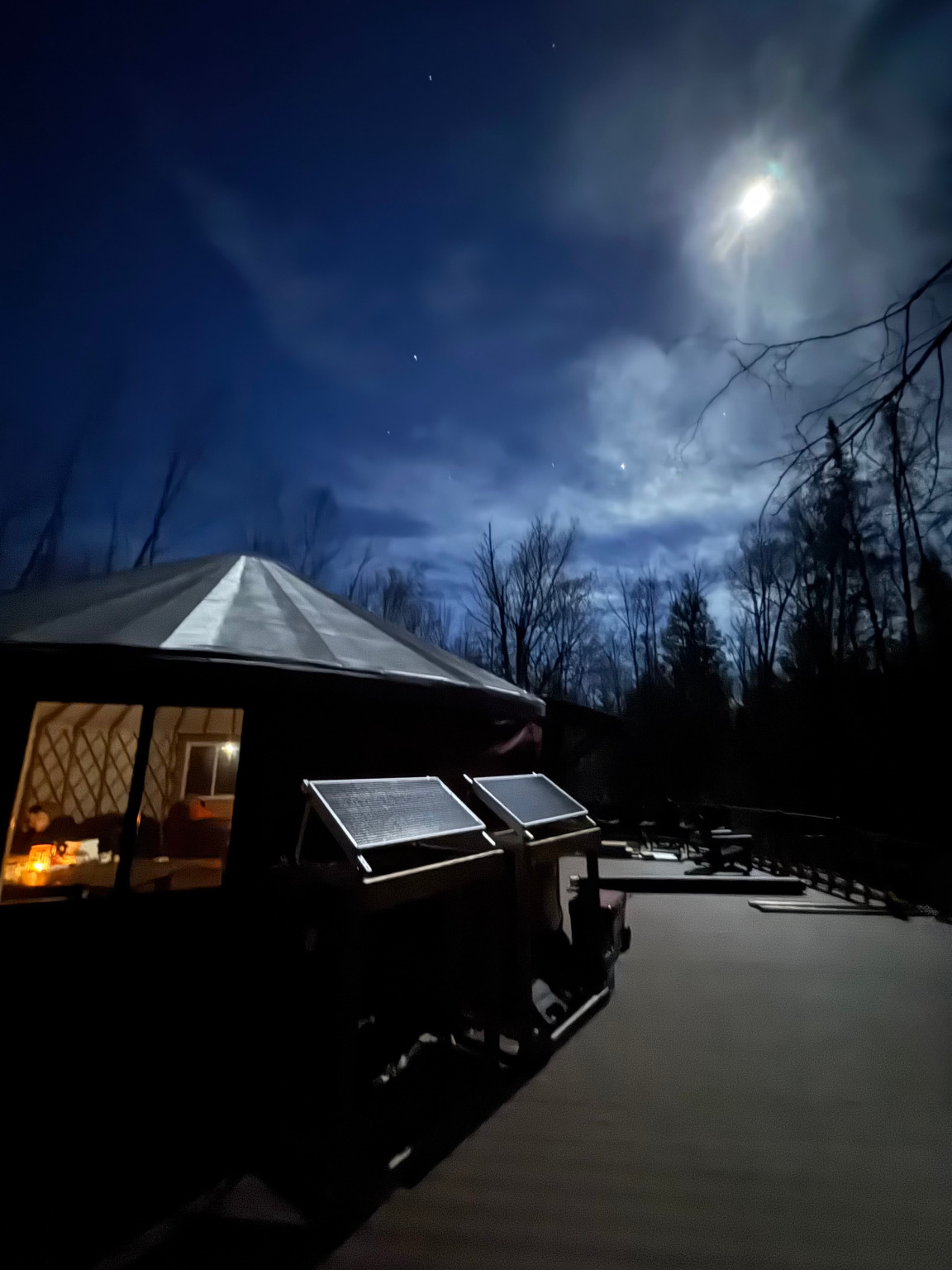 Yurt under the night sky